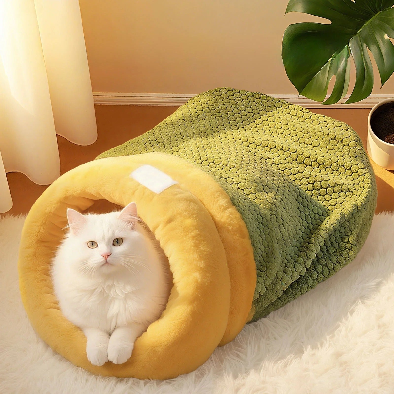 Cozy Cat Sleeping Bag Bed – Self-Warming Plush Sack, Winter Hideaway Cave Bed for Indoor Cats & Kittens, Soft Snuggle Sack for Small Dogs and Puppies