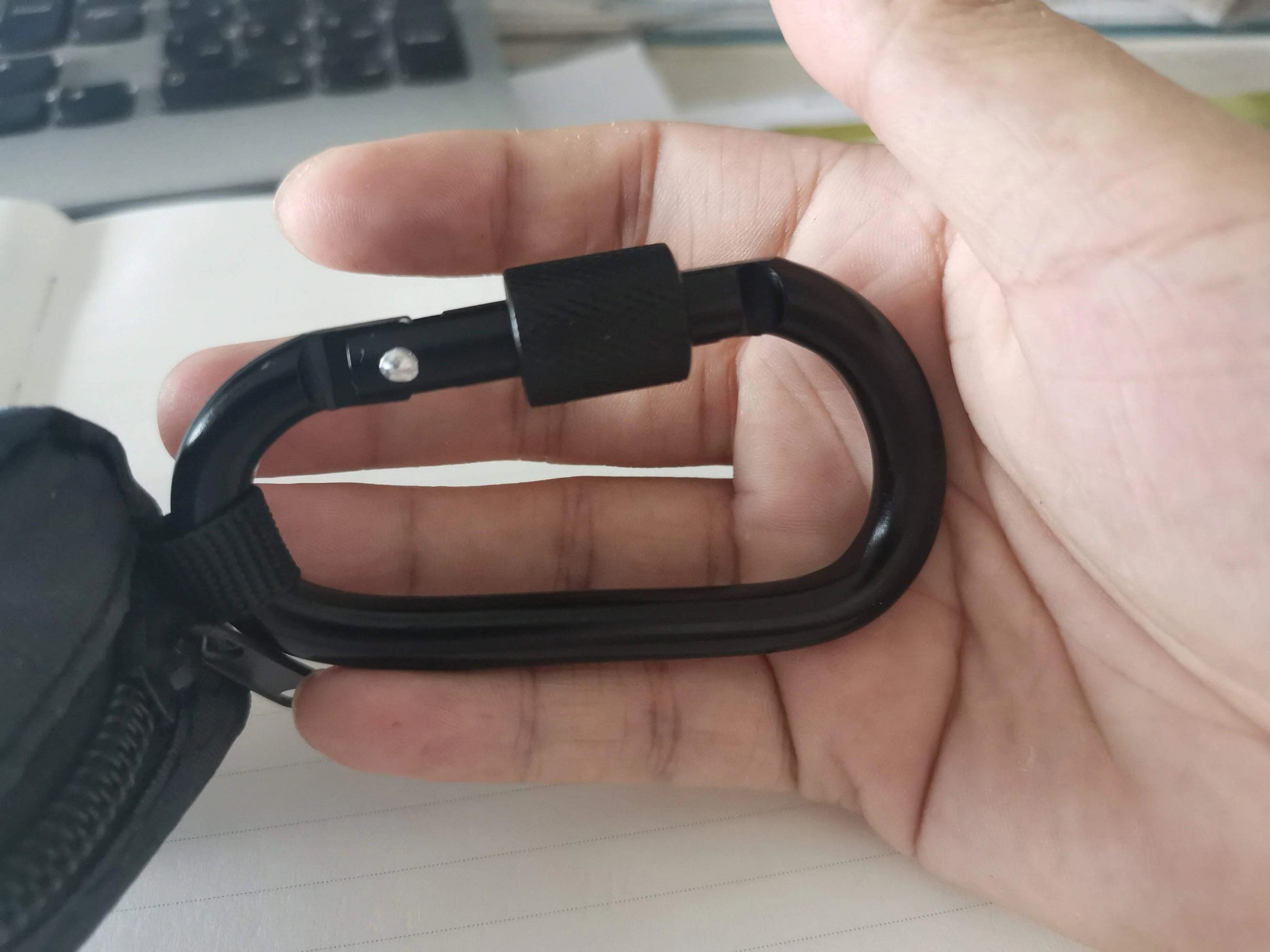 Hybrid Climbing Rope Dog Leash with Waste Bag Holder and Dispenser, Slip-Lead Training Leash for Small to Large Dogs, Waterproof, Reflective, Durable Outdoor Walking and Training Gear