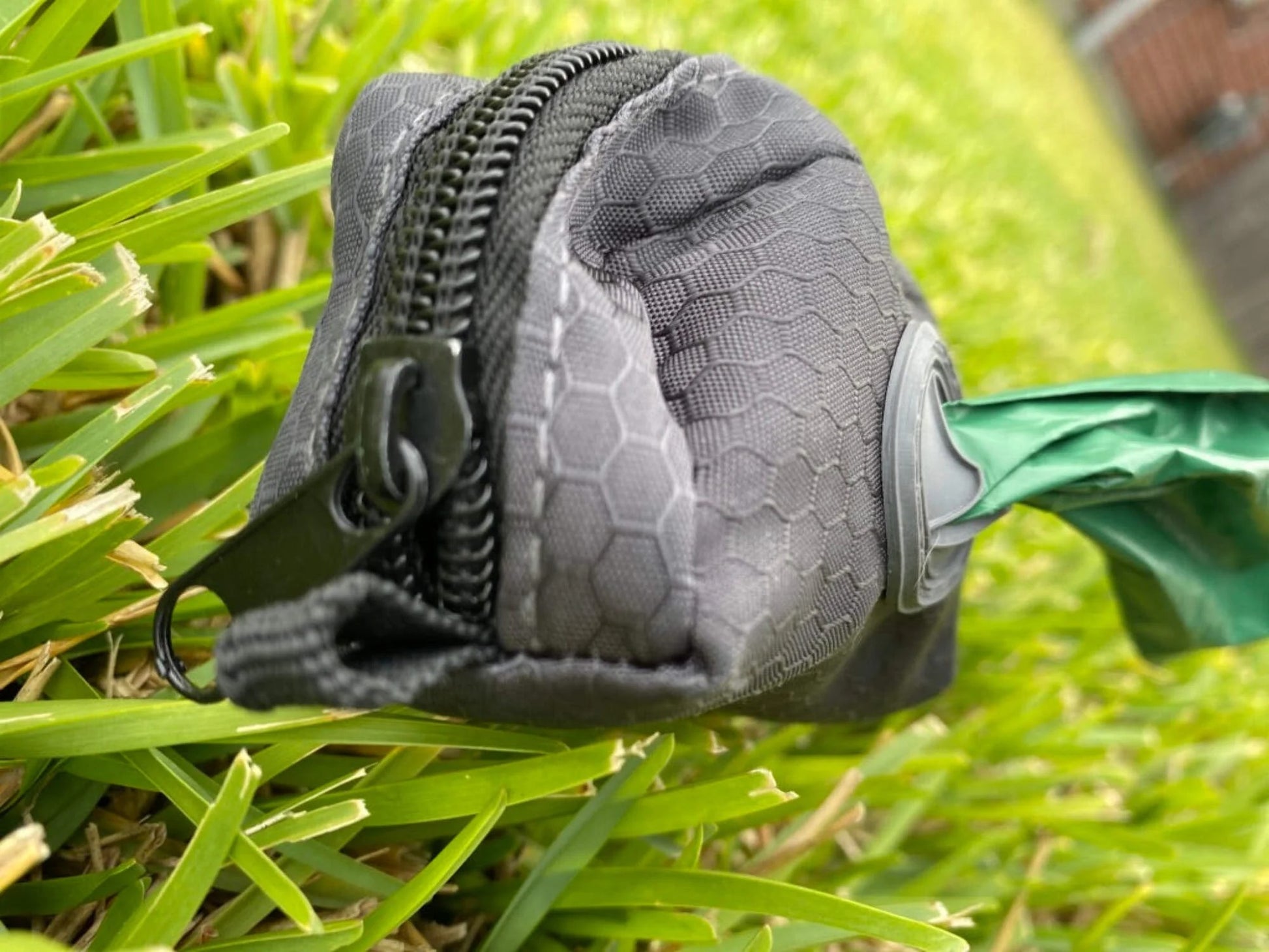 Hybrid Climbing Rope Dog Leash with Waste Bag Holder and Dispenser, Slip-Lead Training Leash for Small to Large Dogs, Waterproof, Reflective, Durable Outdoor Walking and Training Gear